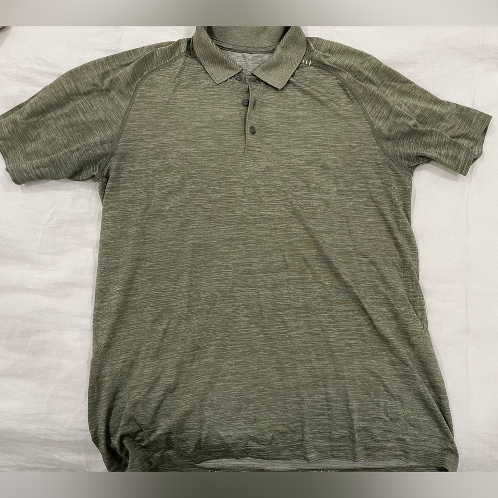 Lululemon men green polo L LIKE NEW